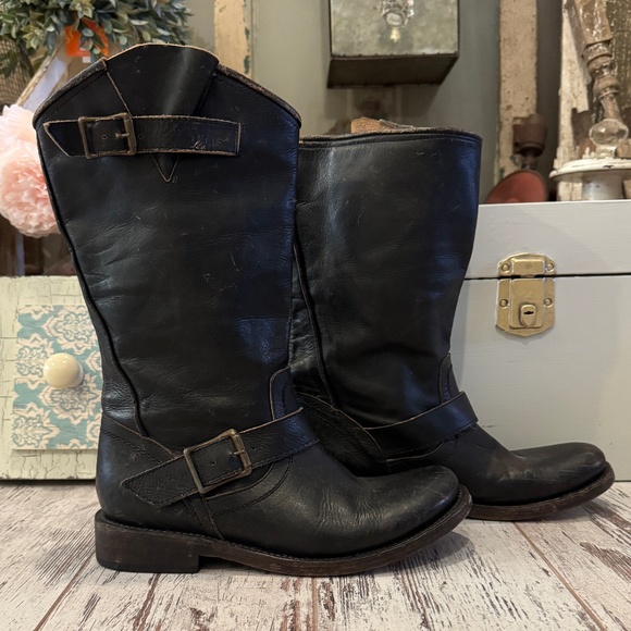 FREEBIRD CROSBY BOOTS | BLK DISTRESSED LEATHER | MOTO FESTIVAL | Free People | 9 - Picture 1 of 15